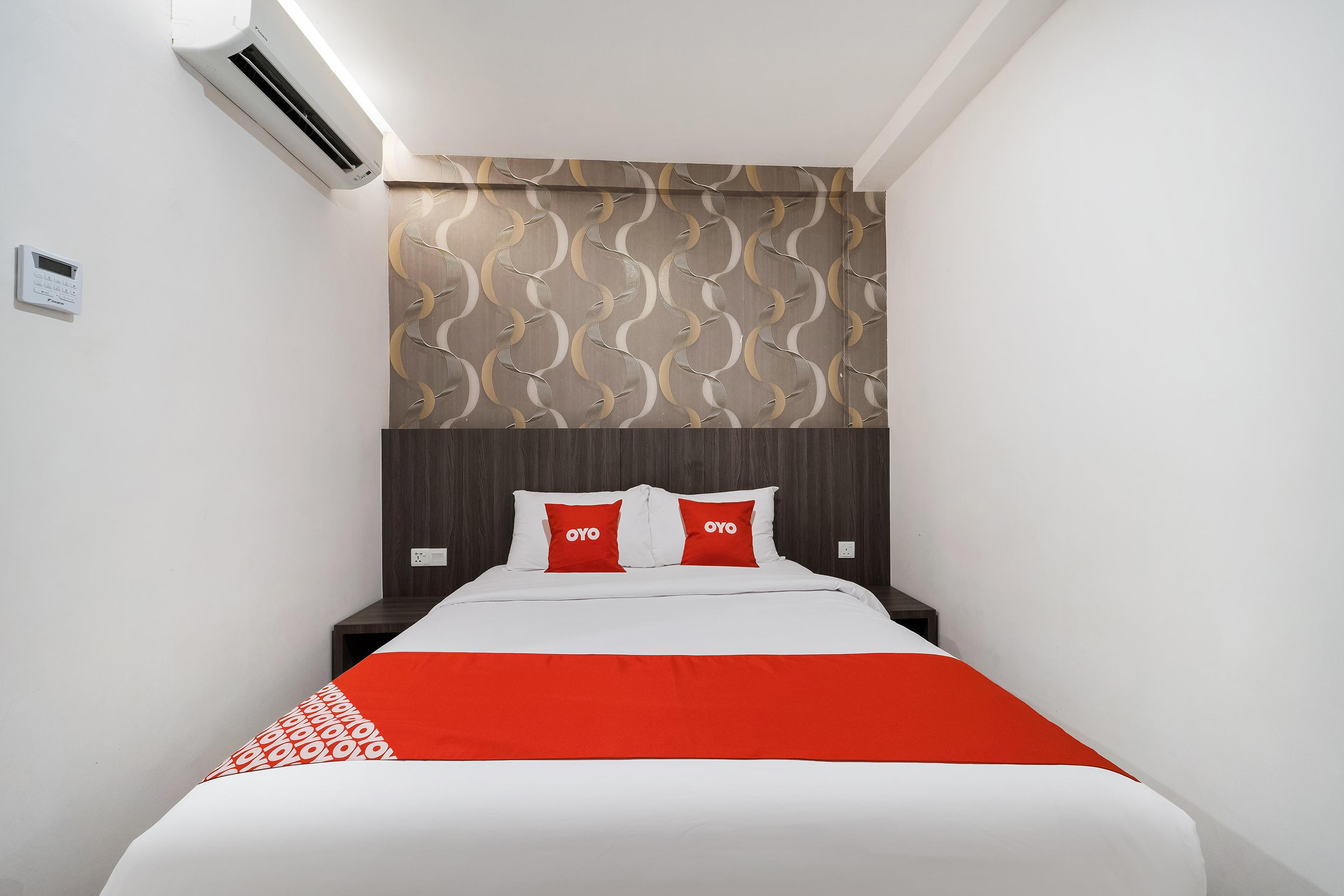 צ'אנגלון Capital O 89386 Stay 365 Hotel מראה חיצוני תמונה