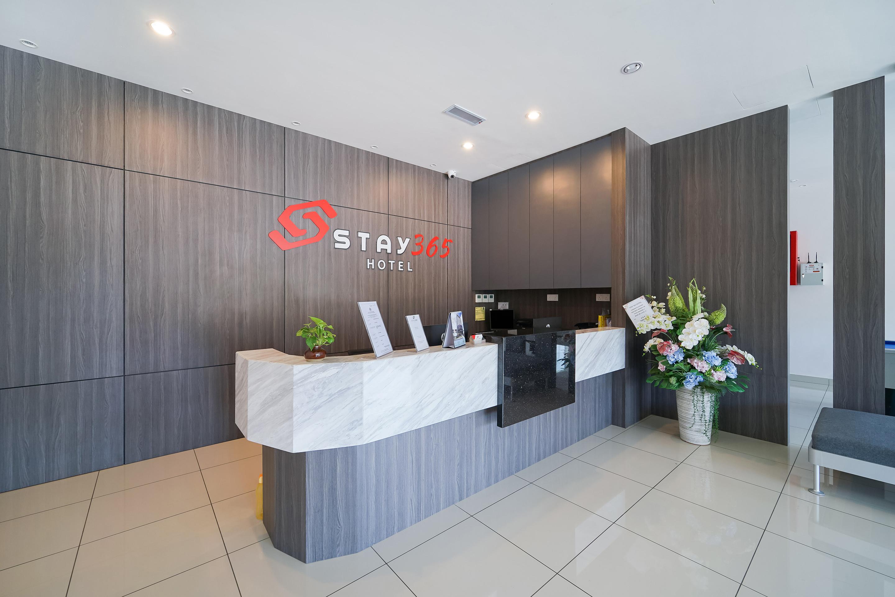 צ'אנגלון Capital O 89386 Stay 365 Hotel מראה חיצוני תמונה