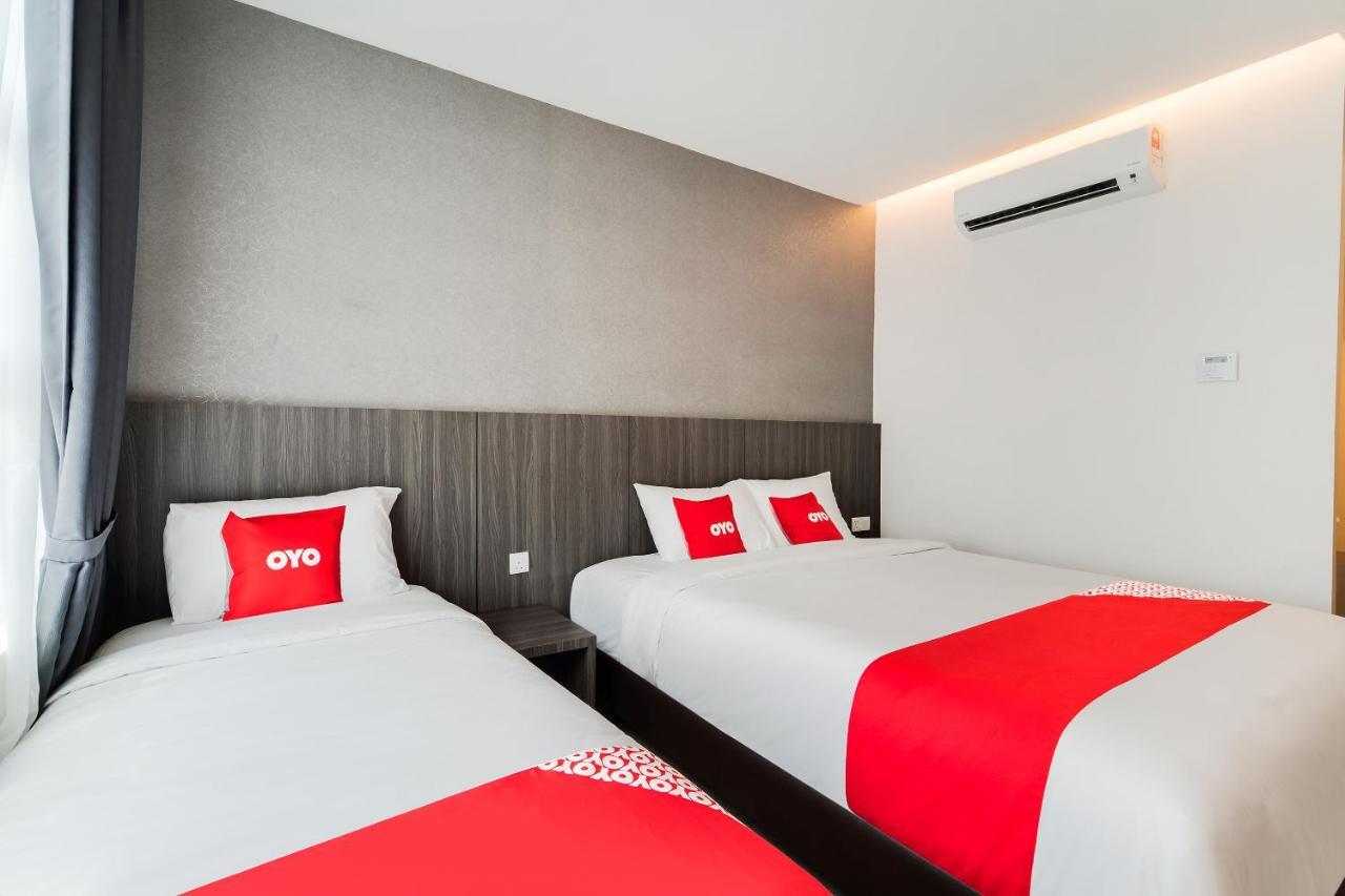 צ'אנגלון Capital O 89386 Stay 365 Hotel מראה חיצוני תמונה