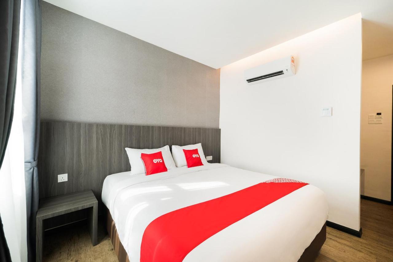 צ'אנגלון Capital O 89386 Stay 365 Hotel מראה חיצוני תמונה